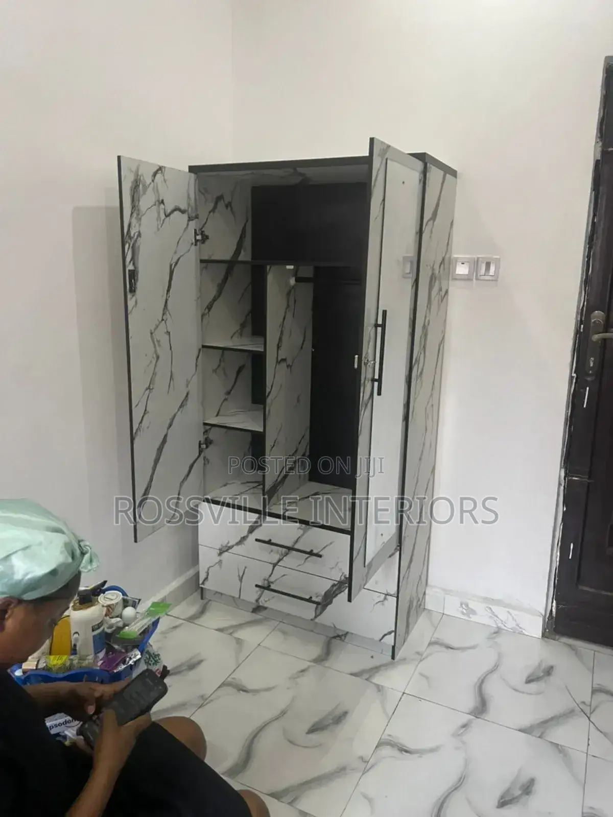 Affordable HDF 3ftby6ft Wardrobe With Mirror