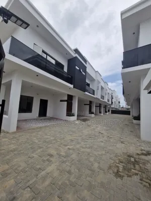 4bdrm Duplex in Ikota Gra, Chevron for sale