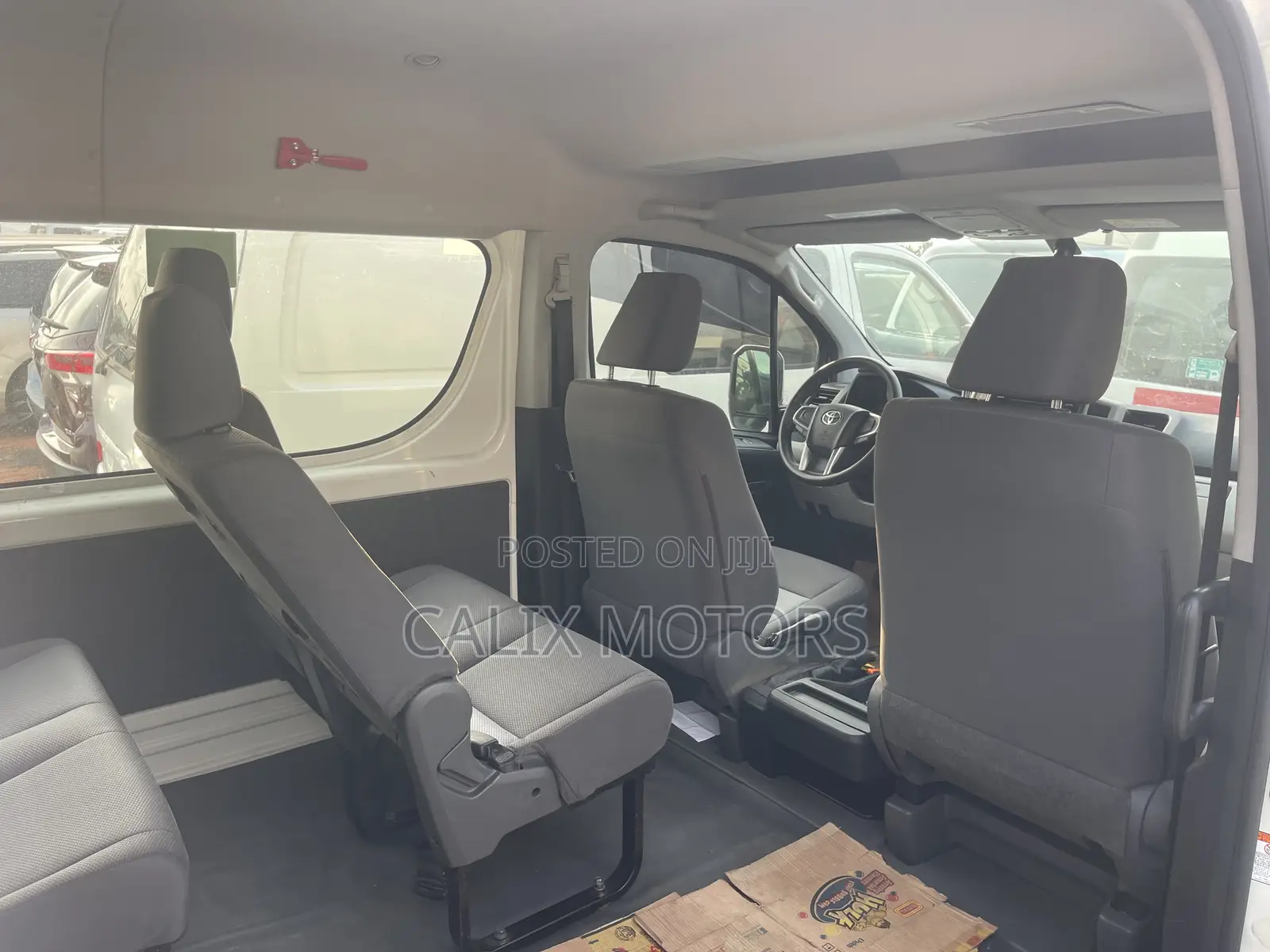 Toyota HiAce 2020 White
