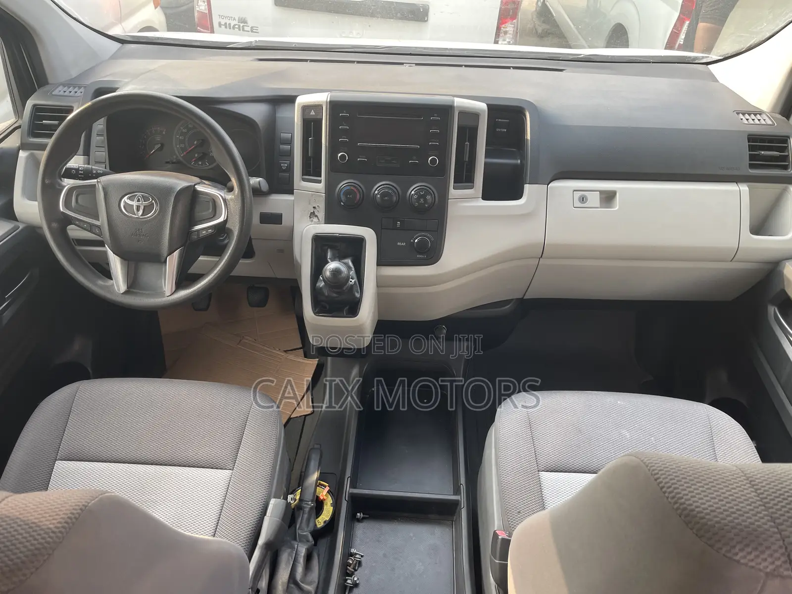 Toyota HiAce 2020 White