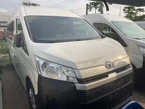 Toyota HiAce 2020 White