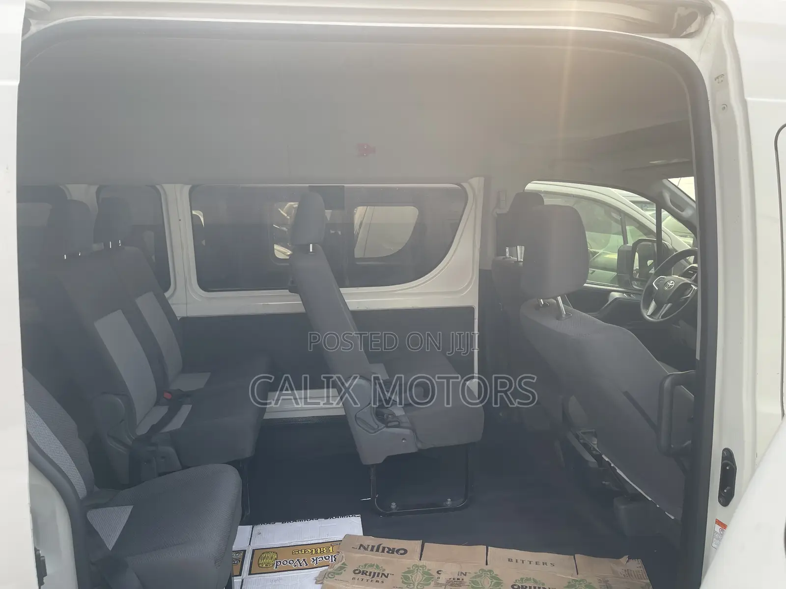 Toyota HiAce 2020 White