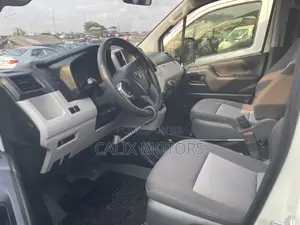 Toyota HiAce 2020 White