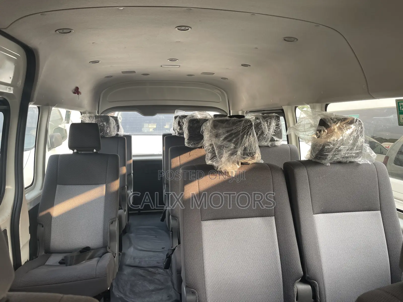 Toyota HiAce 2020 White