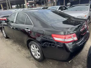 Toyota Camry LE 4dr Sedan (2.5L 4cyl 6AM) 2010 Black
