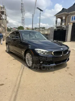 BMW 328i 2013 Blue