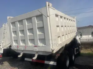 Very Clean and Sharp Sinotruck Howo Tipper