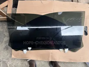 Factory Tinted Front Door Glass for Highlander 2010 Model
