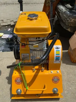 C-90 Robin Compactor Machine