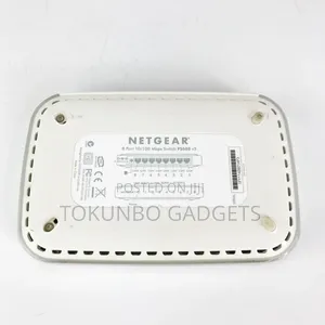 Netgear Fs608 V3 8 Port 10/100 MBPS Switch