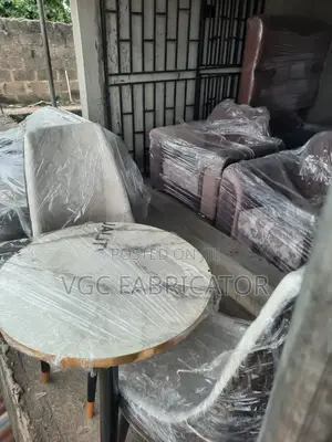 Dining Table With 2 Chairs