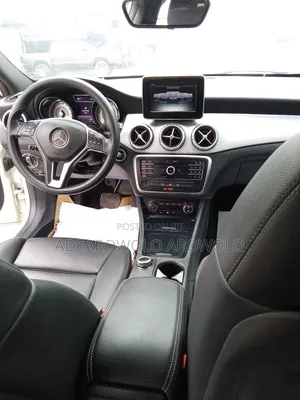 Mercedes-Benz GLA 250 2015 White