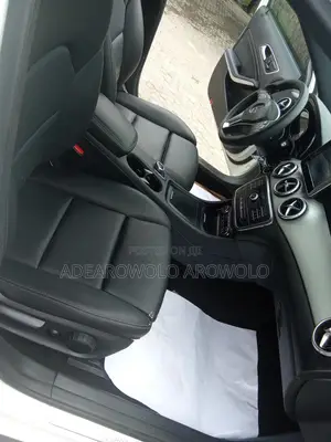 Mercedes-Benz GLA 250 2015 White