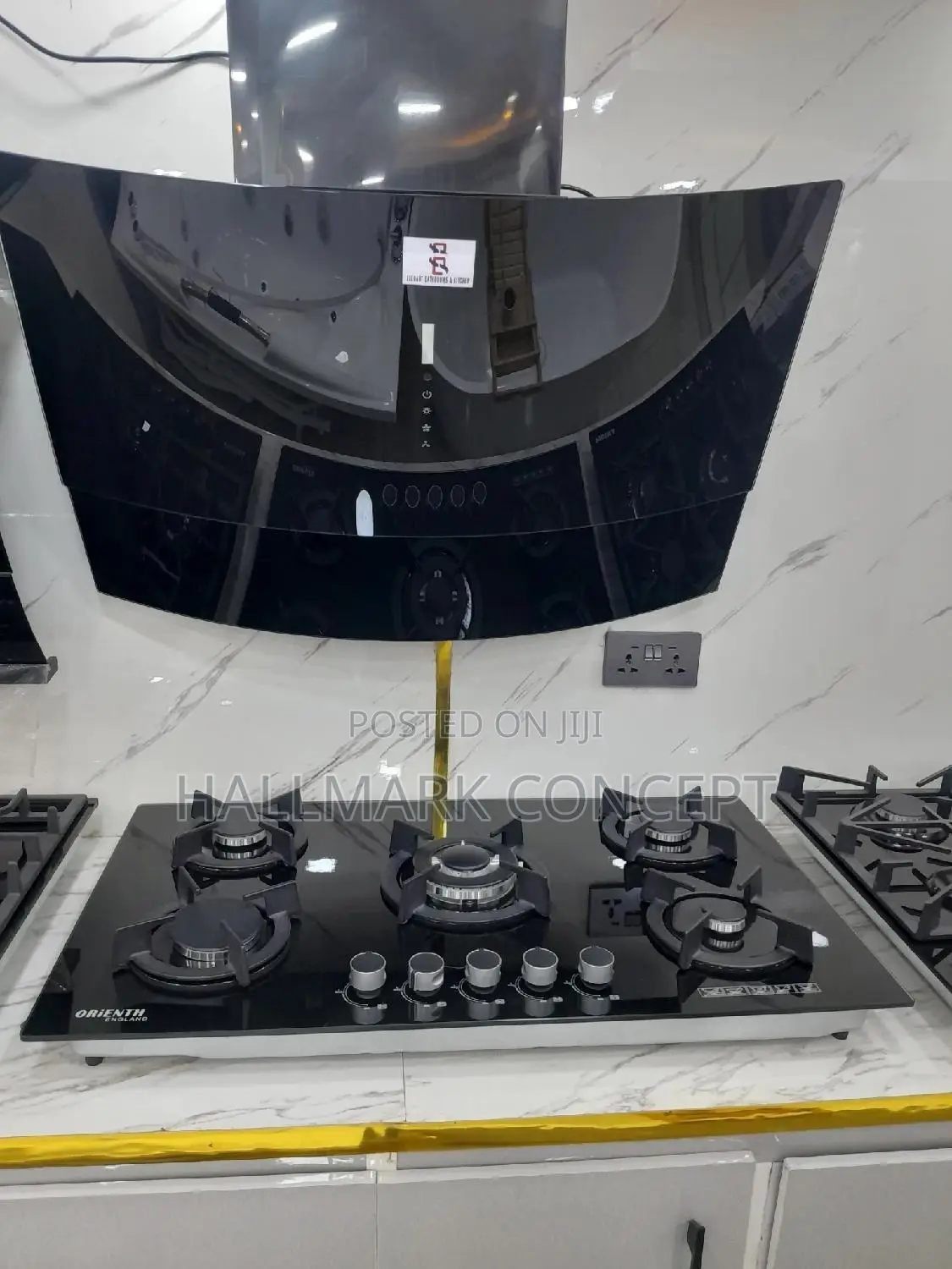 Inbuilt Gas Cooker Top and Extractor