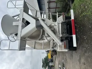 Foreign Used Cement Mixer Truck 10 Cubic Meters