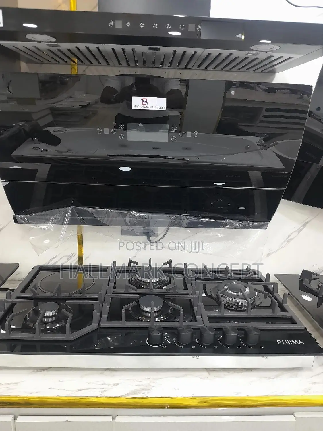 Inbuilt Gas Cooker Top and Extractor
