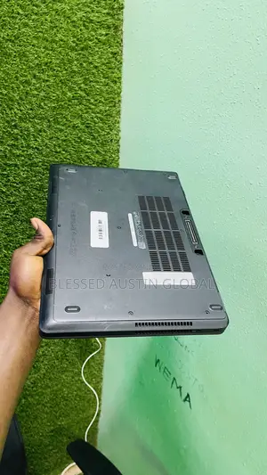 Laptop Dell Latitude 5450 8GB Intel Core I5 HDD 500GB
