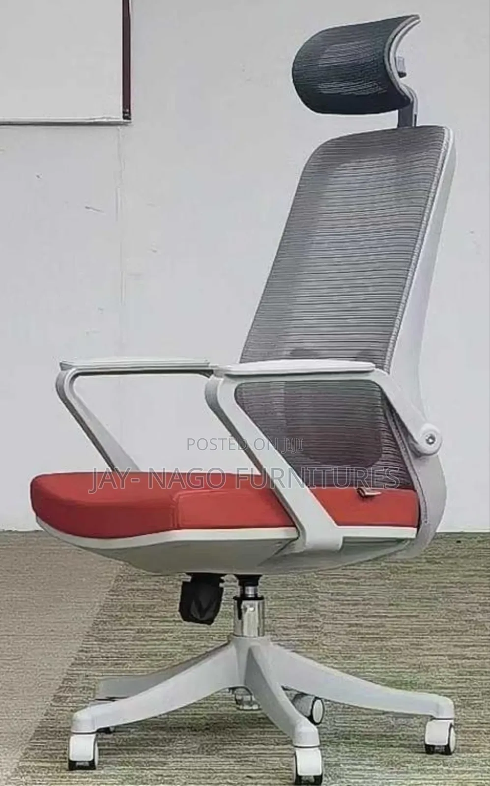 Very Comfortable Office Adjustable Office Chair