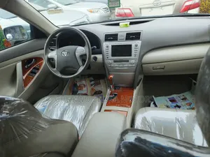 Toyota Camry XLE V6 4dr Sedan (3.5L 6cyl 6A) 2011 Blue