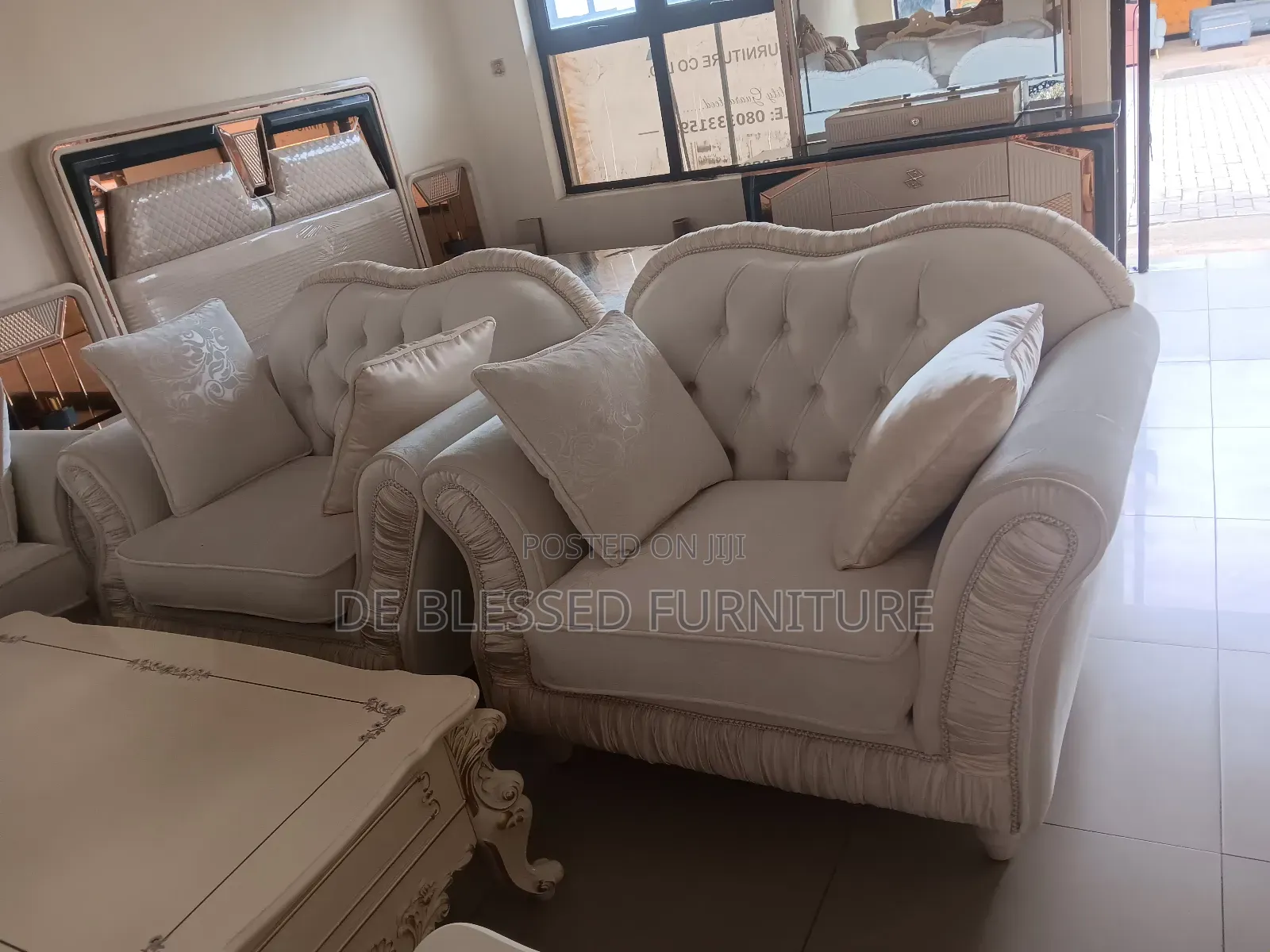 Cotemporary Sofa