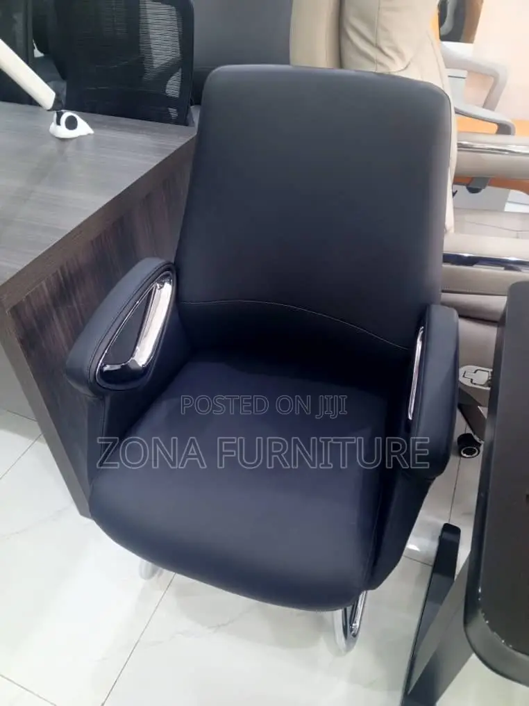 Executive Office Visitors Chair Black