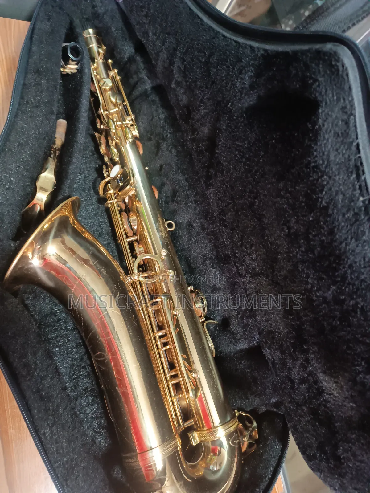 Daniel's Professional Tenor Saxophone