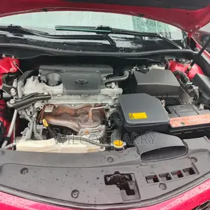 Toyota Camry SE 4dr Sedan (2.5L 4cyl 6A) 2013 Red