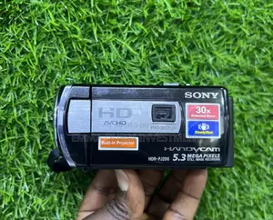 Sony HDR-Pj200 Camcorder Camera With Projector