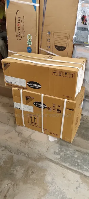 Original Inverter Daikin Air Conditions 1.5hp, Rkl35uv16wz