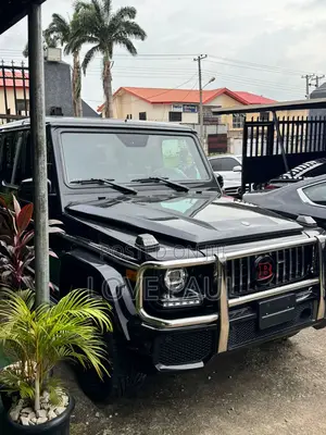 Photo - Mercedes-Benz G-Class 2016 Black