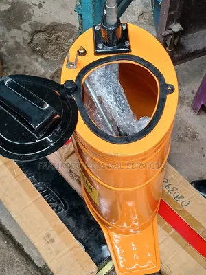 Caterpiller Greece Bucket