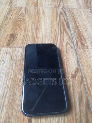 Photo - Apple iPhone 12 Pro 256 GB Rose Gold