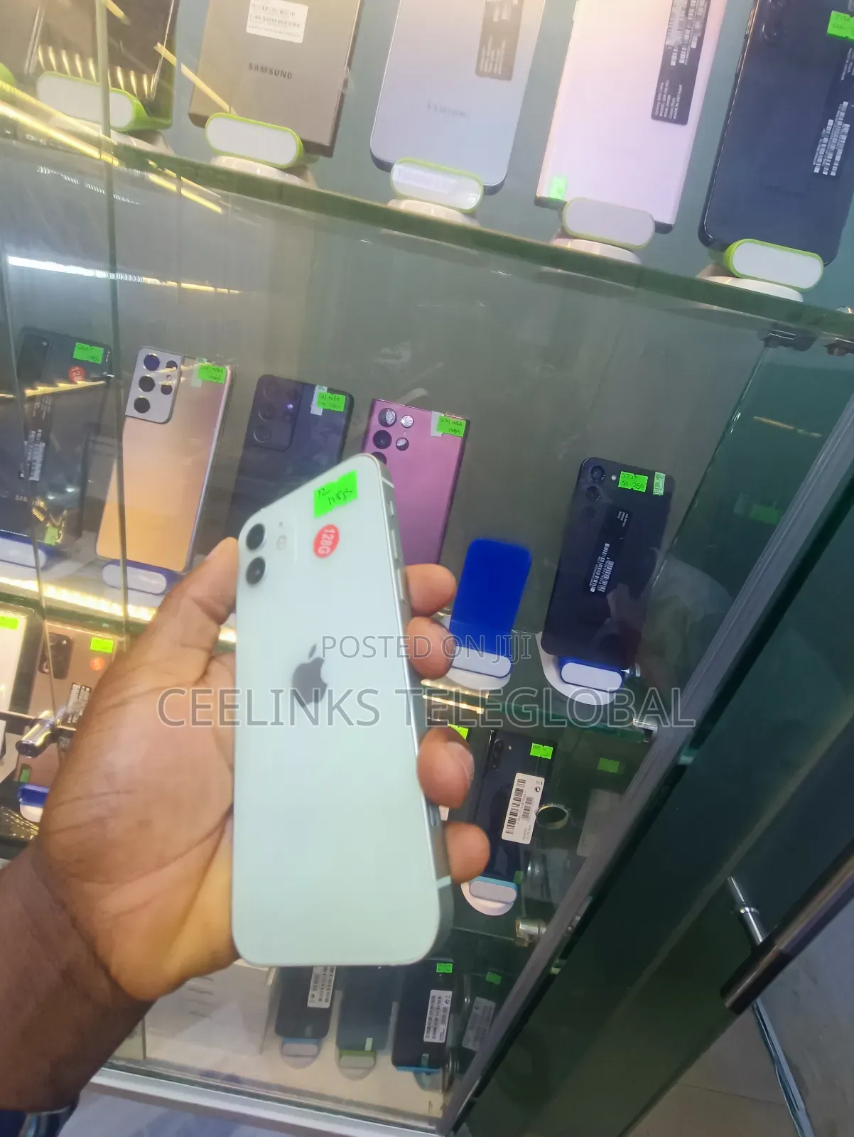 Apple iPhone 12 64 GB Silver