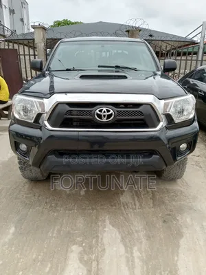 Toyota Tacoma 2012 Black
