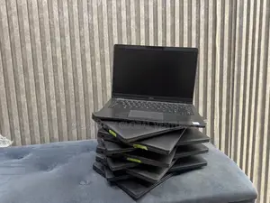 Laptop Dell Latitude 5300 8GB Intel Core i5 SSD 256GB
