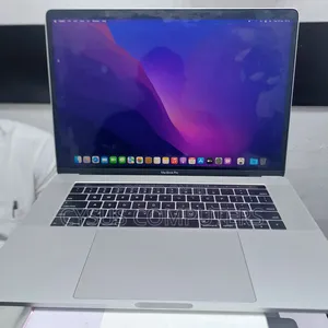 Photo - Laptop Apple MacBook 2019 16GB Intel Core I9 SSD 512GB