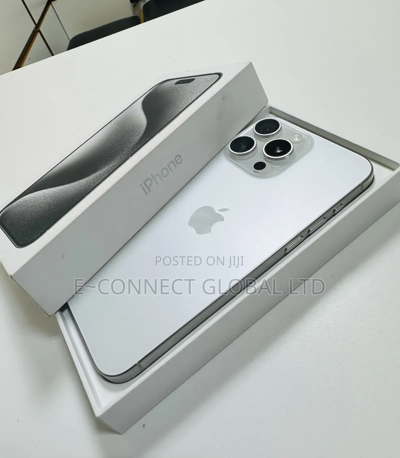 Apple iPhone 15 Pro Max 512 GB Silver