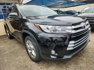 Toyota Highlander Limited Platinum 4dr SUV AWD (3.5L 6cyl 6A) 2014