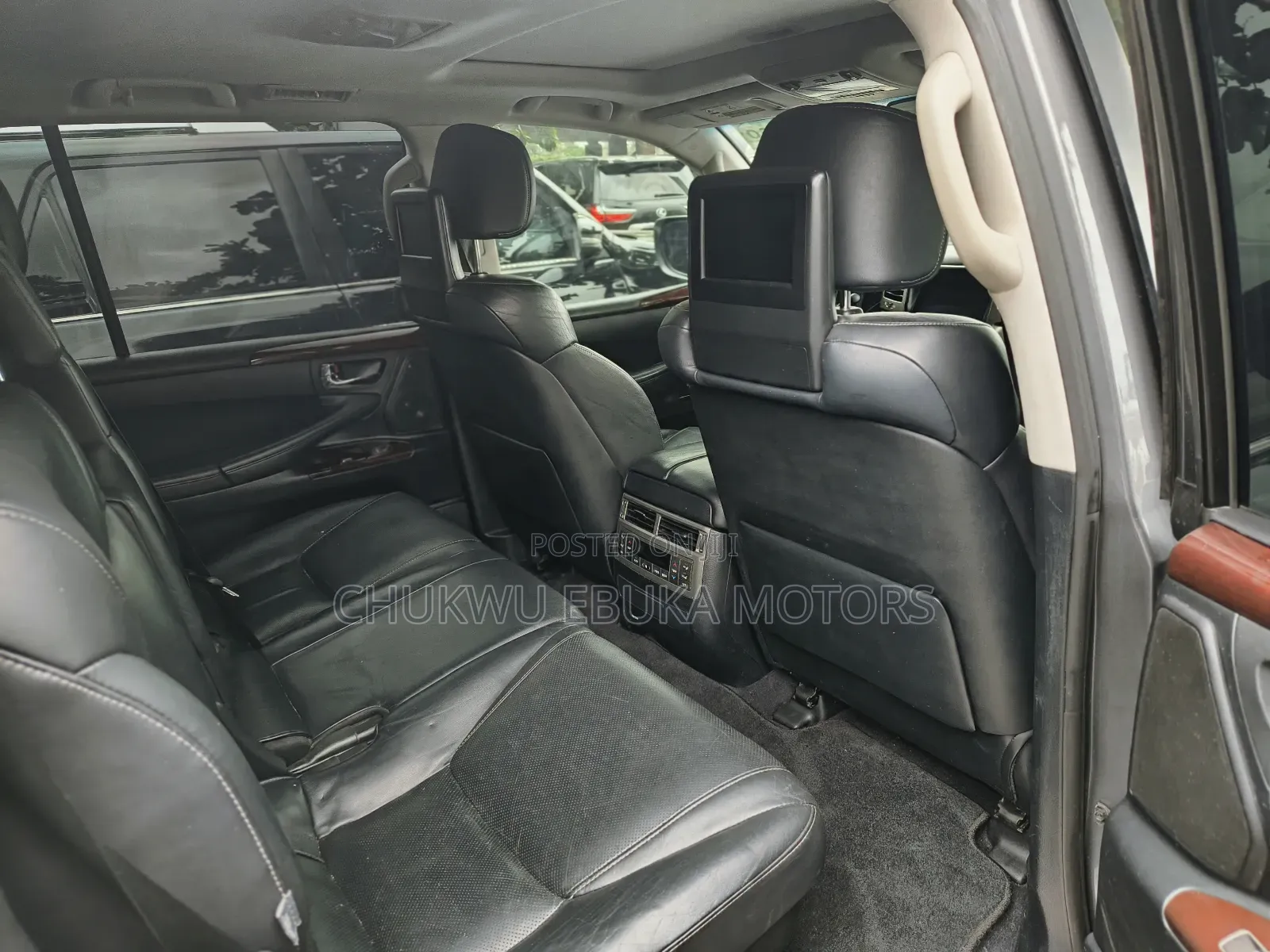 Lexus LX 570 AWD 2015 Gray