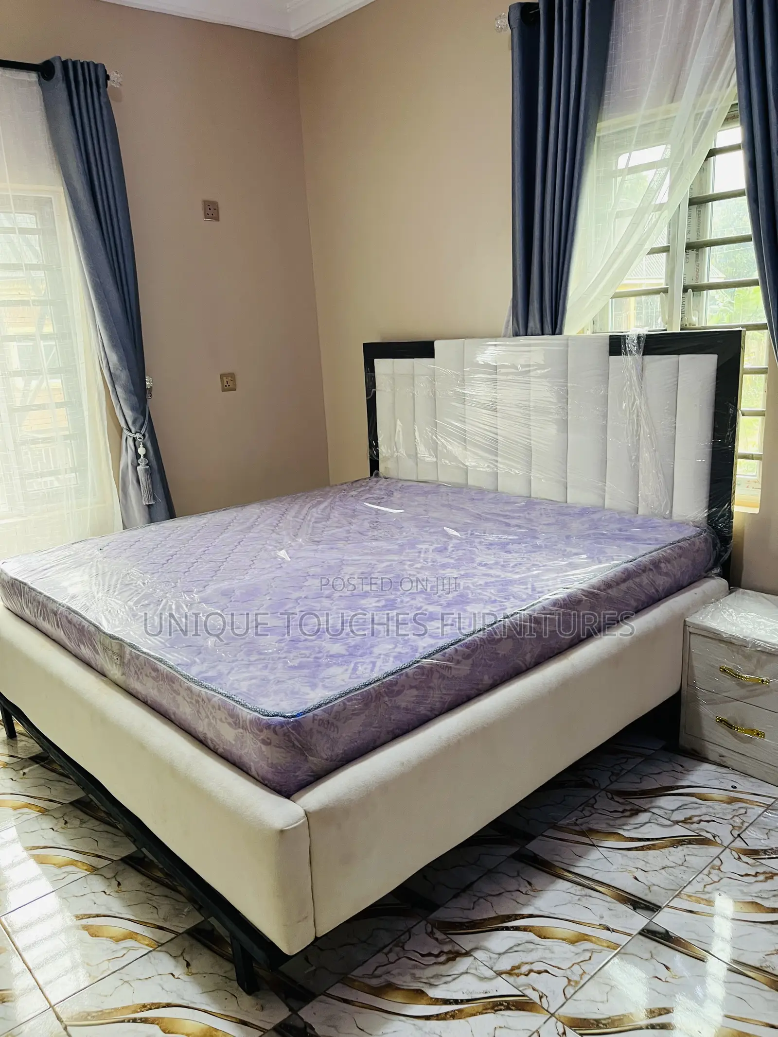 6by6 Super Comfy Bedframe