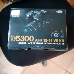 Photo - Nikon D5300 With Kit 18-55mm