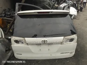 Toyota Sienna Direct 2007 Model Boot Full Option Automatic