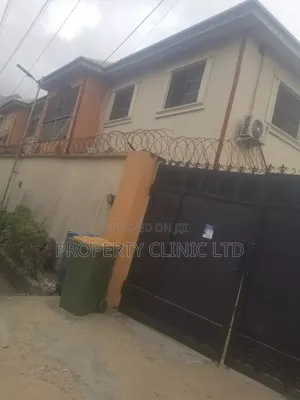 Photo - 3bdrm Block of Flats in Medina Estate. for sale