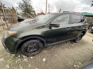 Toyota RAV4 Limited FWD (2.5L 4cyl 6A) 2013 Green