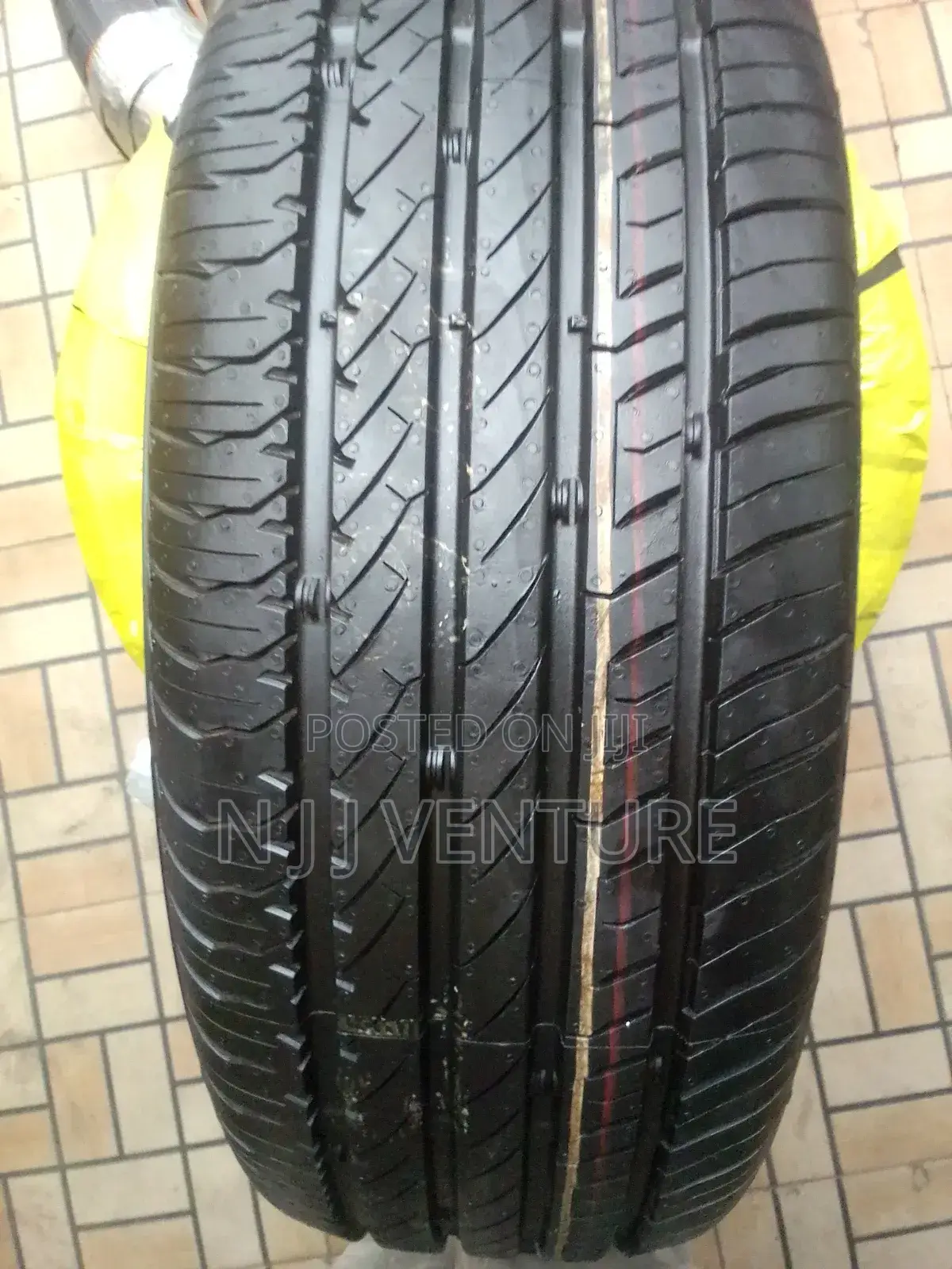 205 55 R17 Continental