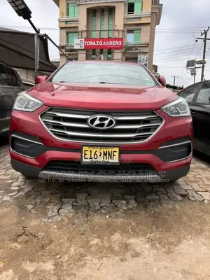 Hyundai Santa Fe SE AWD 2018 Red