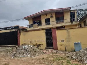 3bdrm Block of Flats in Felele Challenge, Ibadan for sale