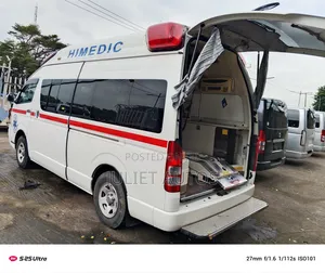 Toyota HiAce 2012 White