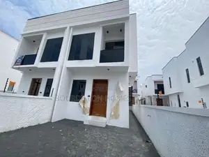 4bdrm Duplex in Ikota for sale