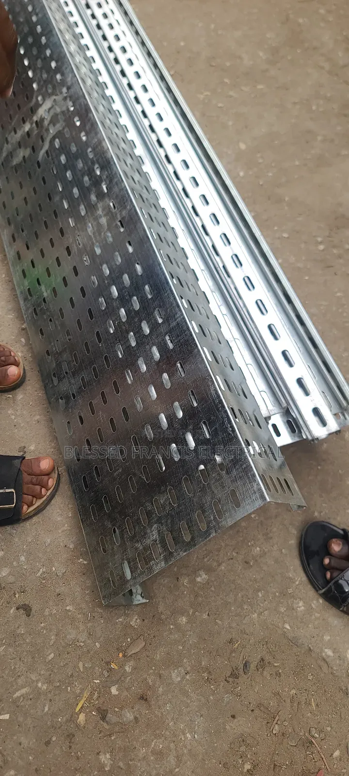 Cable Tray Foreign One 400mm